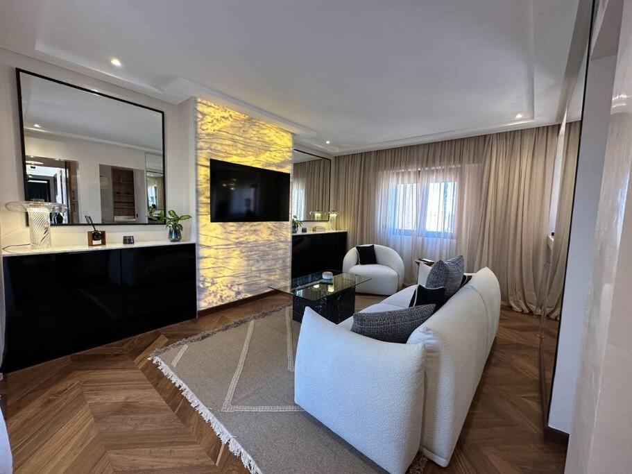 Apartment Roof Terrasse Centre-gueliz Jacuzzi *